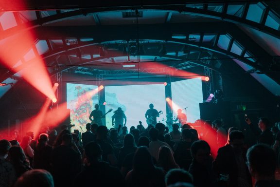 Intercity - Local Unsigned